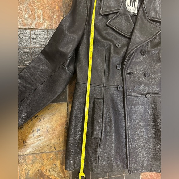 Jones New York Leather Jacket - Picture 13 of 14